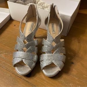 Alex Marie Silver Heels Size 5.5
